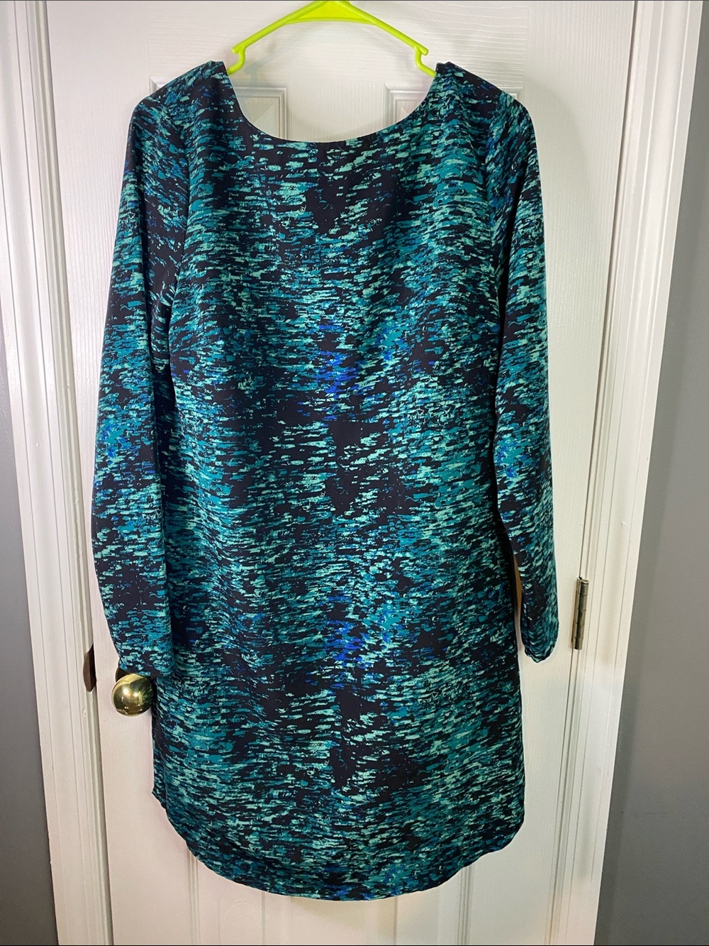 Gap Women's Teal and Black Printed Shift Dress Long Sleeves Size Medium New.
